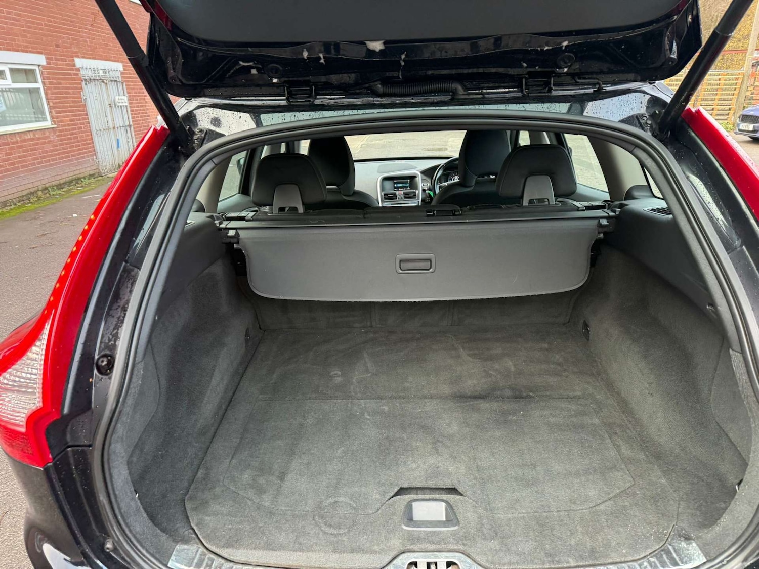 Used Volvo XC60 2014 for sale - 76565662: Photo 26