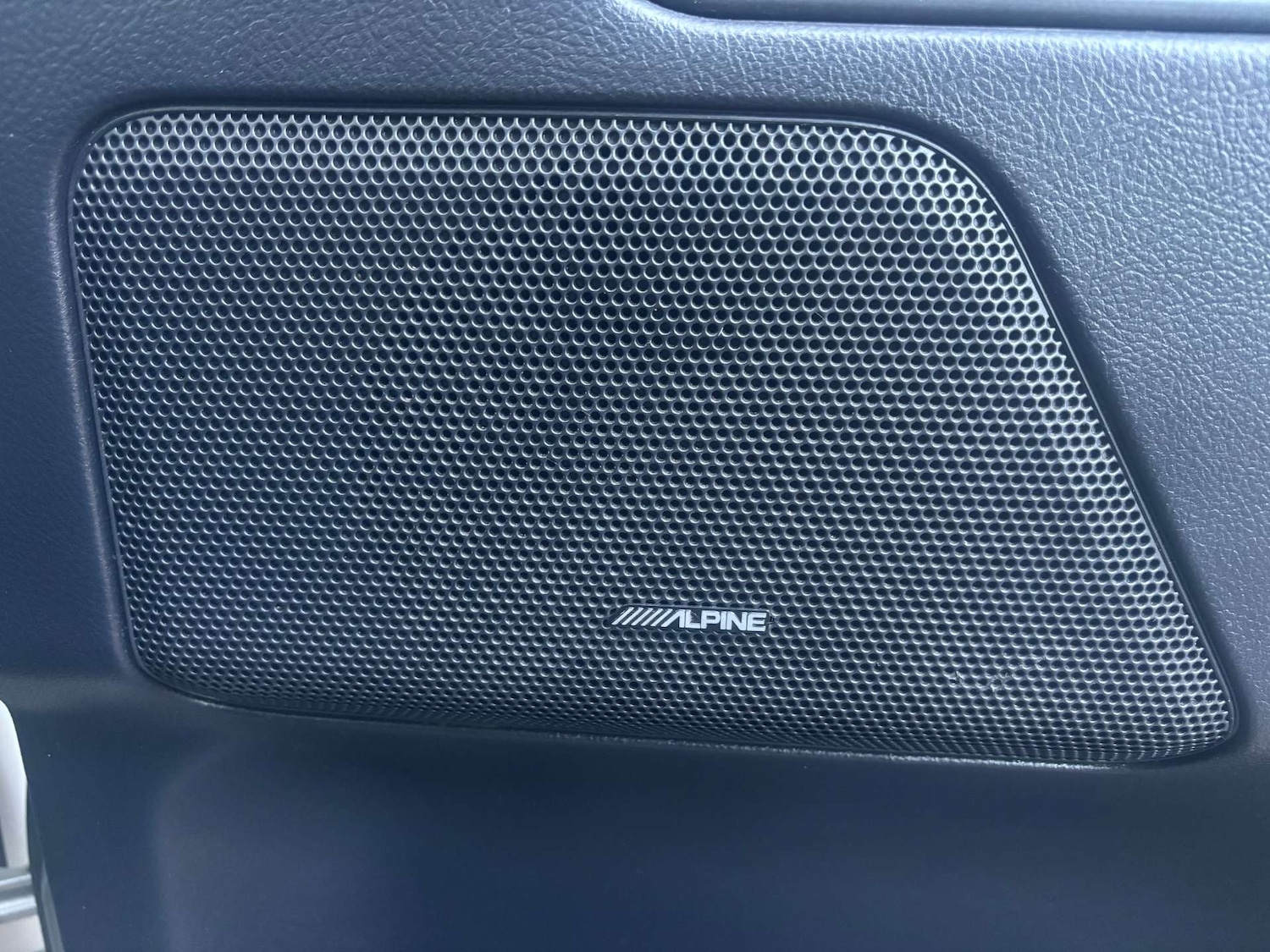 Used Land Rover Freelander 2012 for sale - 76949865: Photo 47