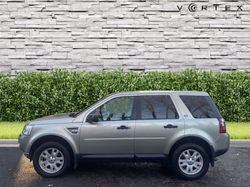 Used Land Rover Freelander 2012 for sale - 76949865: Photo