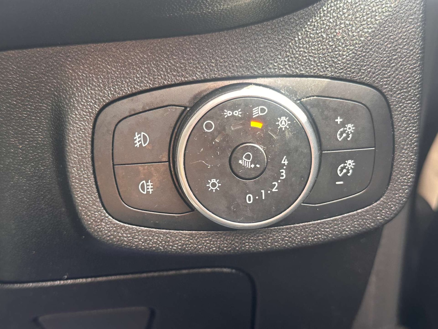 Used Ford Fiesta 2017 for sale - 76845367: Photo 13