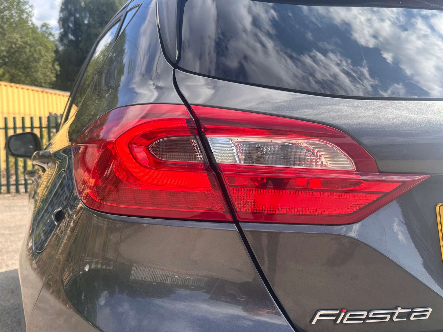 Used Ford Fiesta 2017 for sale - 76845367: Photo 32