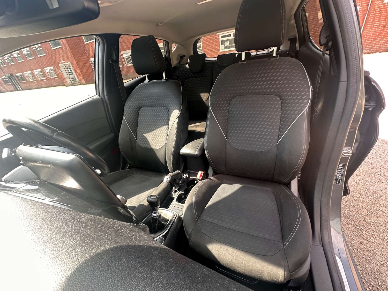 Used Ford Fiesta 2017 for sale - 76845367: Photo 35