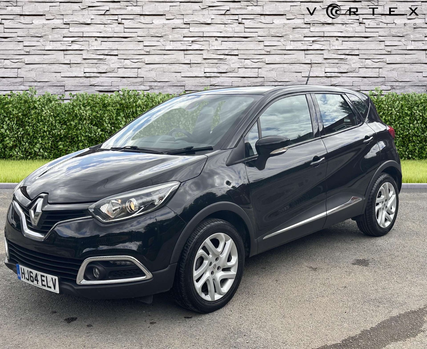 Used Renault Captur 2014 for sale - 76362948: Photo 3