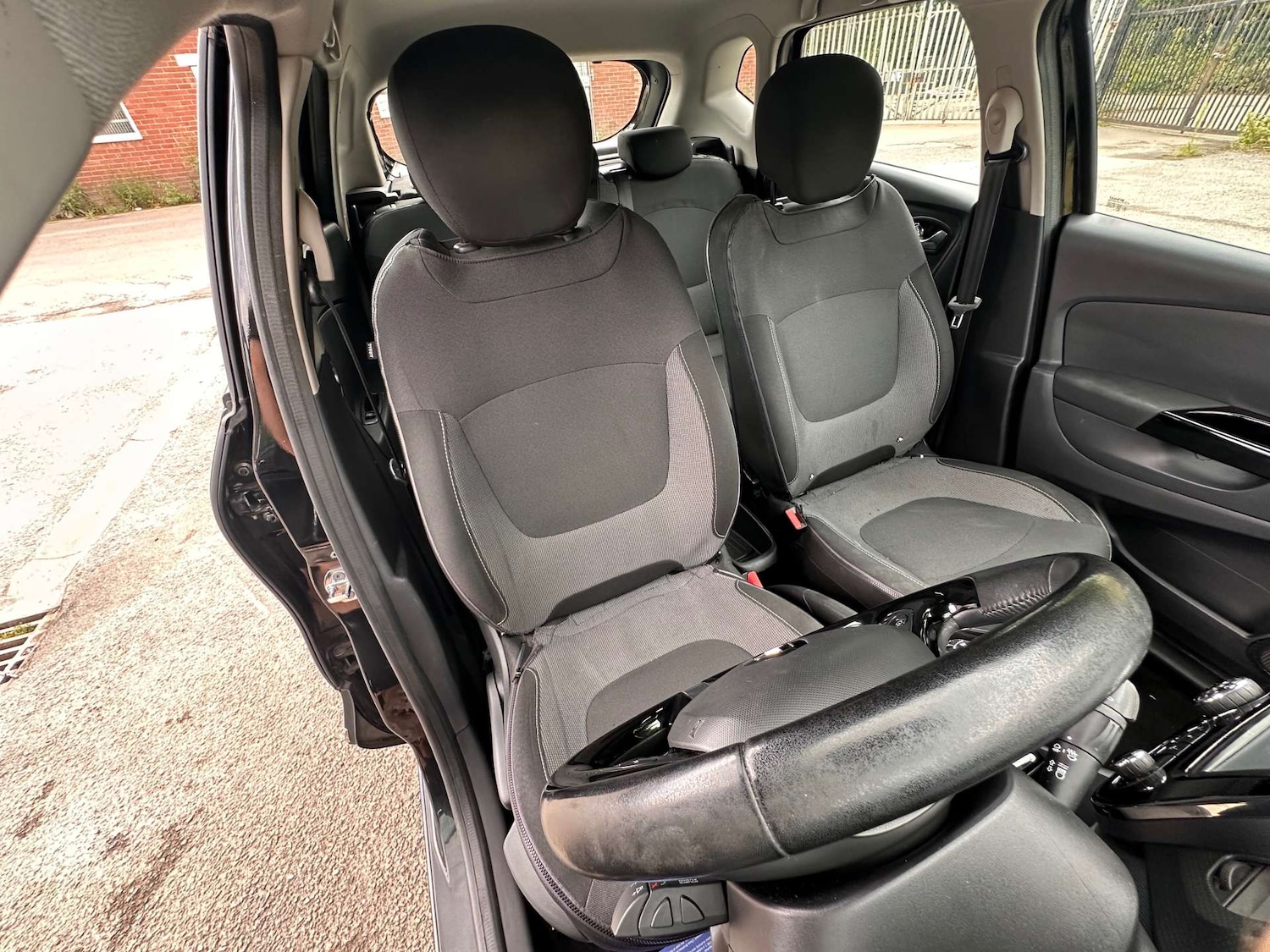 Used Renault Captur 2014 for sale - 76362948: Photo 47
