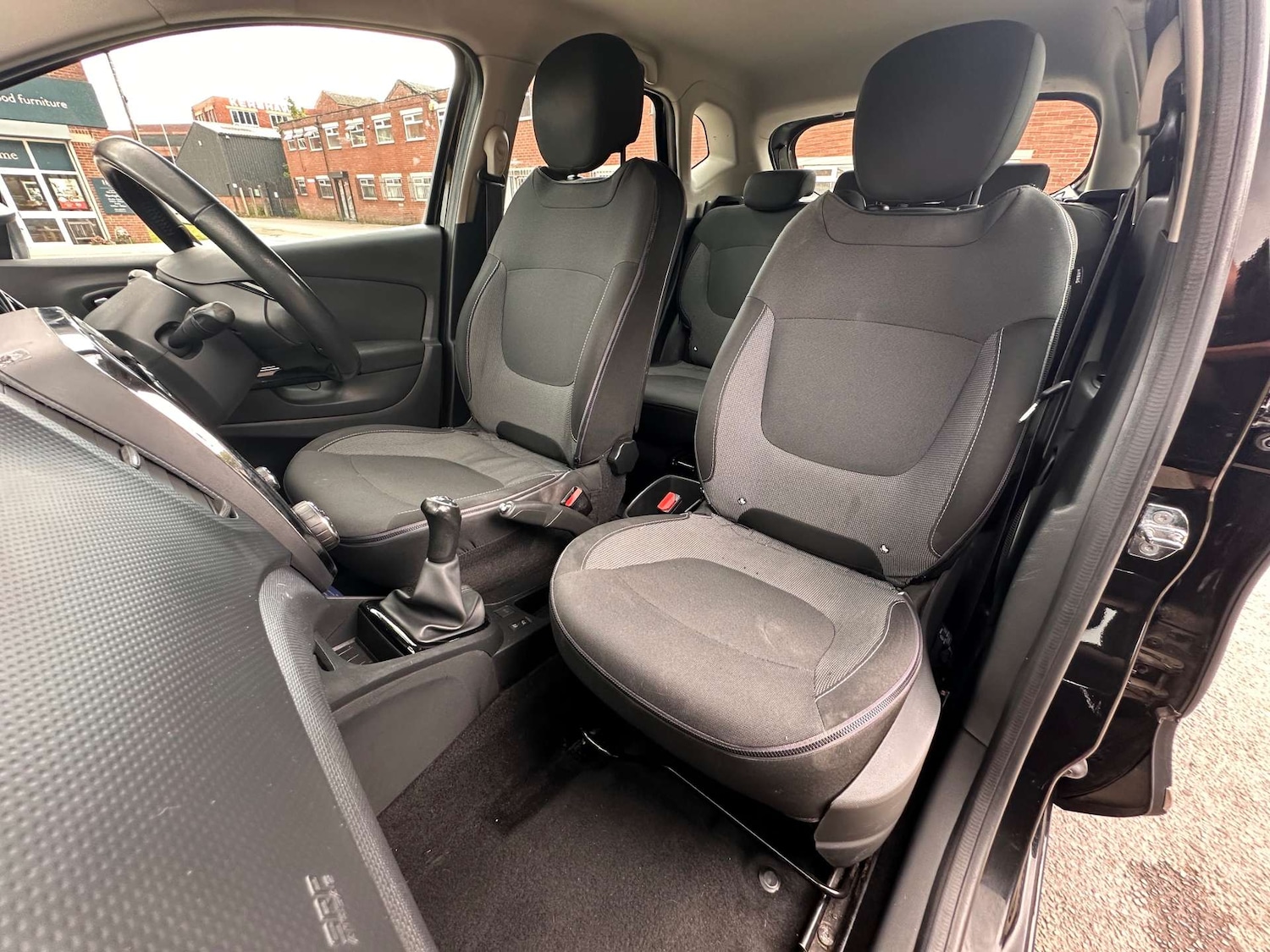 Used Renault Captur 2014 for sale - 76362948: Photo 48