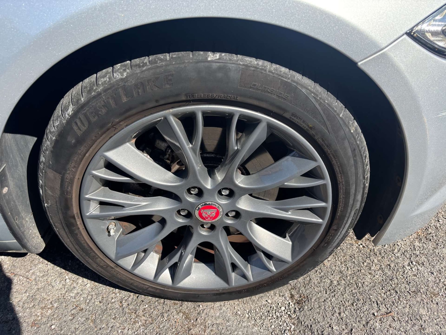Used Jaguar XF 2014 for sale - 76362949: Photo 19