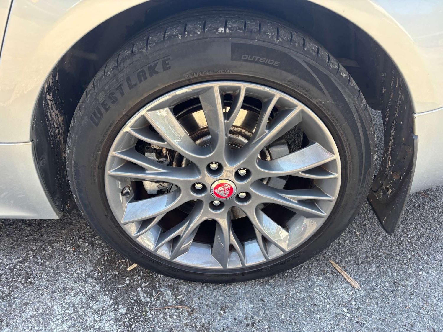 Used Jaguar XF 2014 for sale - 76362949: Photo 21