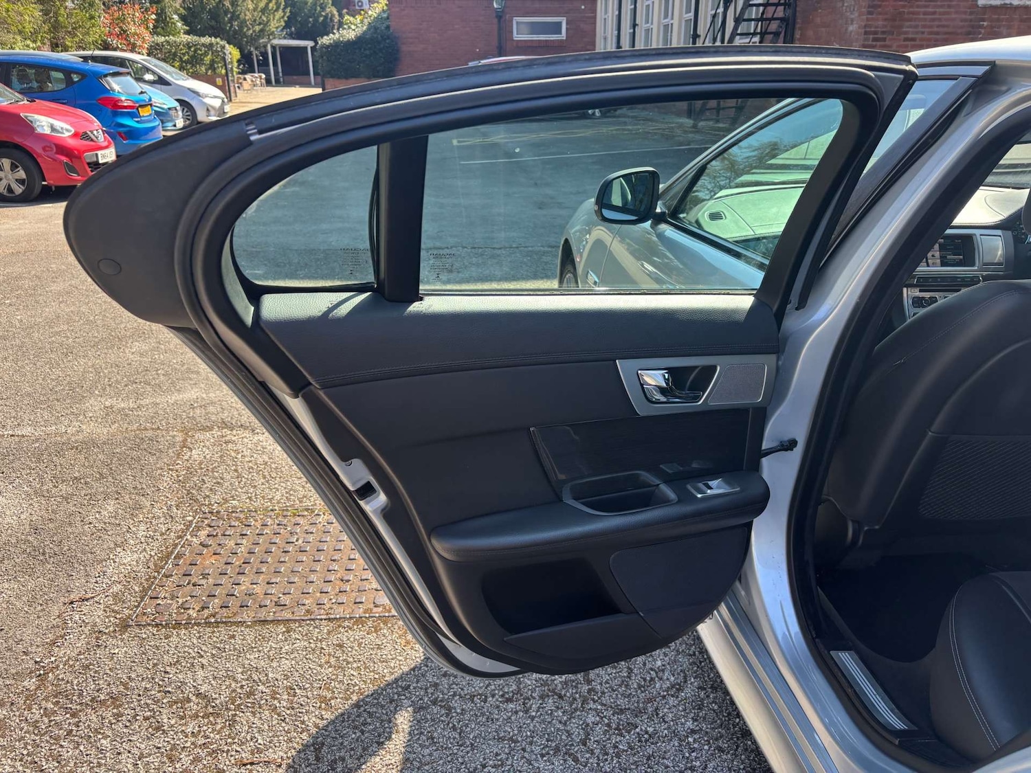 Used Jaguar XF 2014 for sale - 76362949: Photo 30