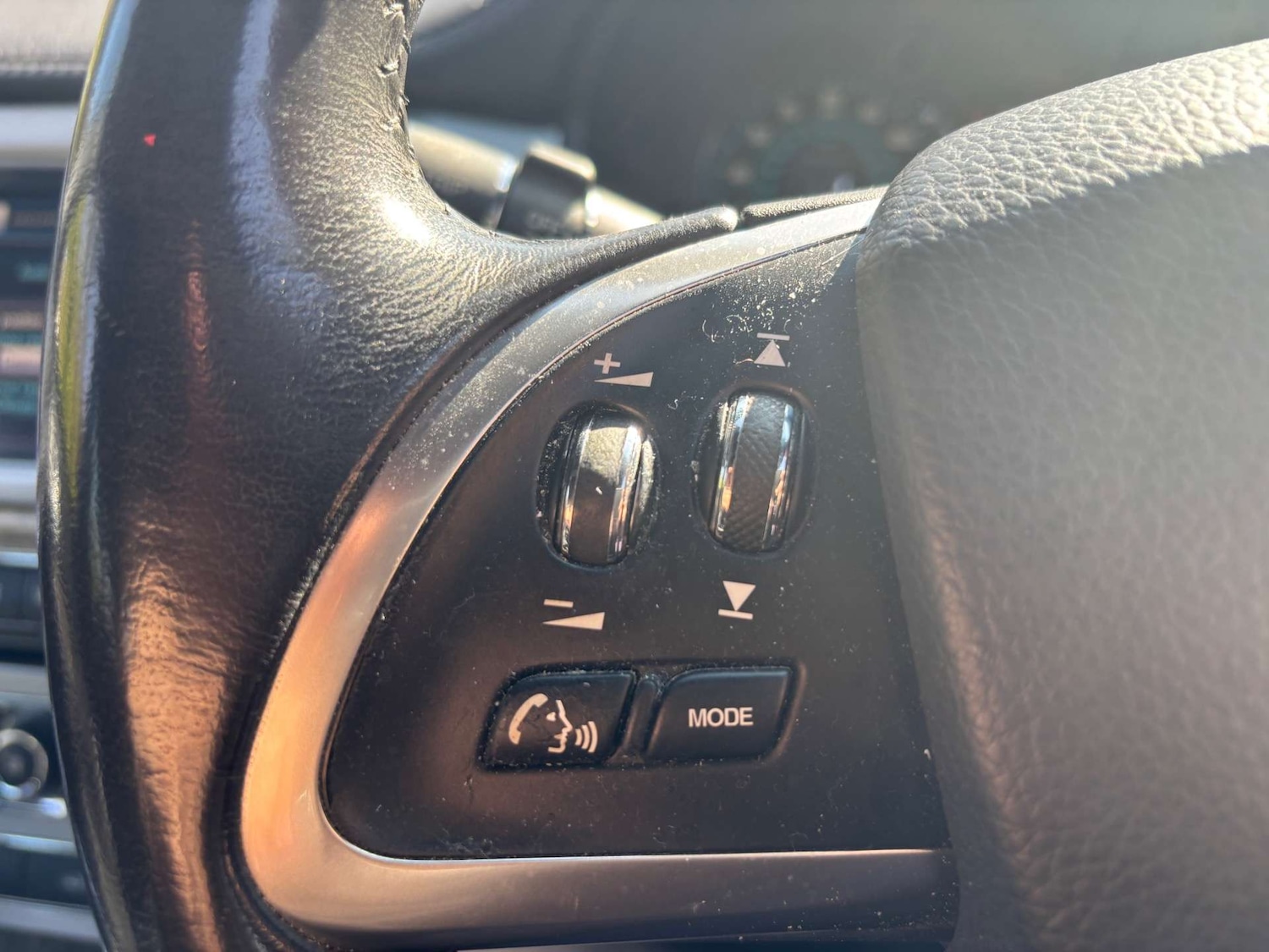 Used Jaguar XF 2014 for sale - 76362949: Photo 46