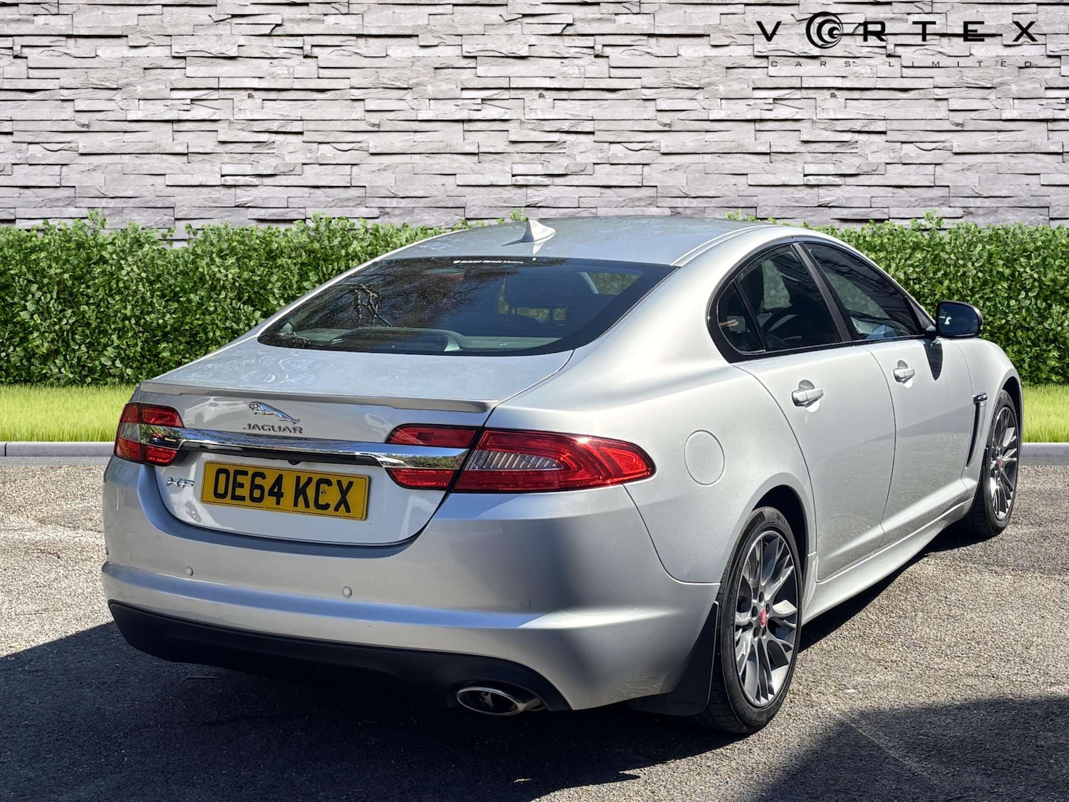 Used Jaguar XF 2014 for sale - 76362949: Photo 9
