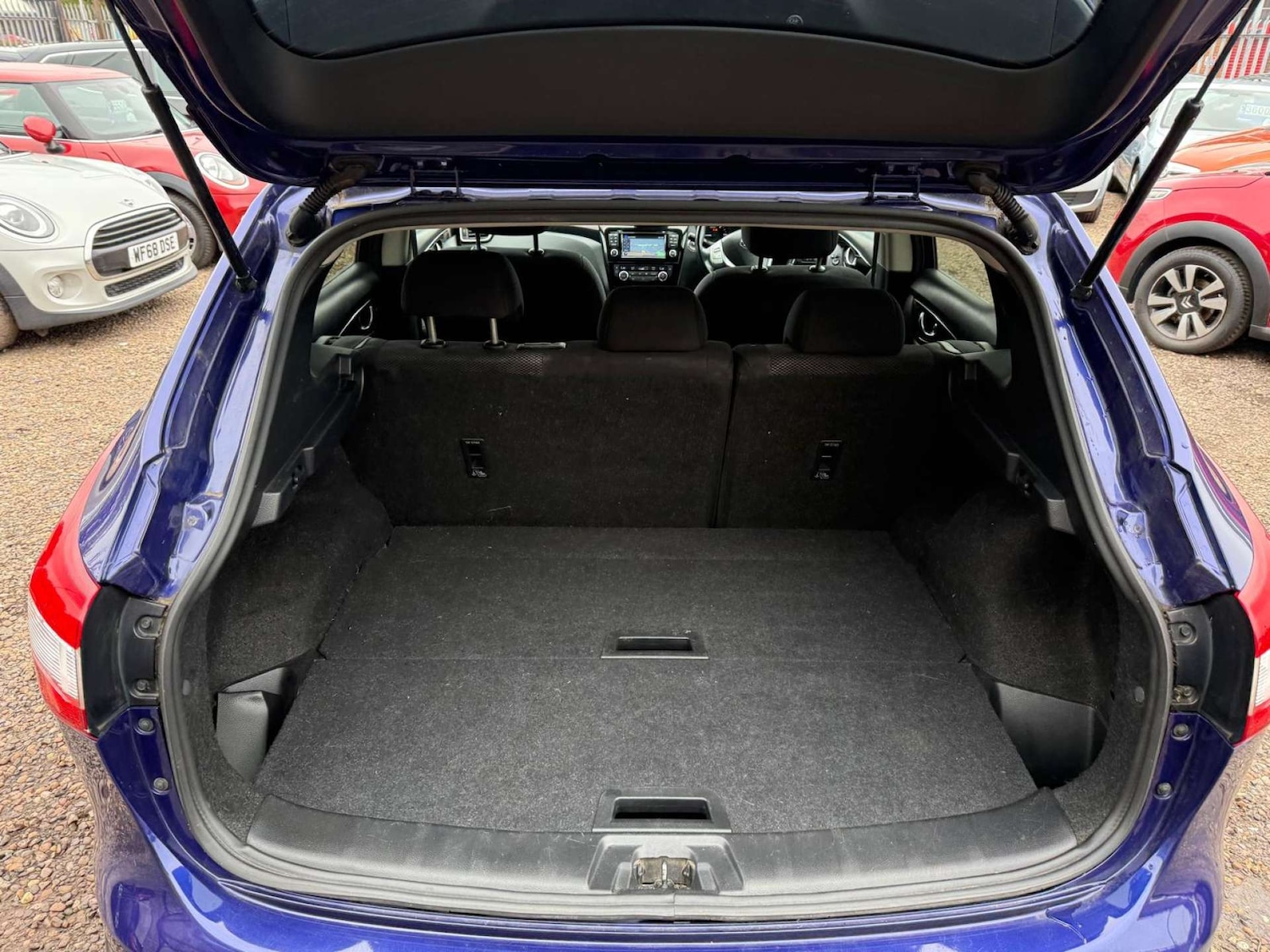 Used Nissan Qashqai 2016 for sale - 76362960: Photo 38