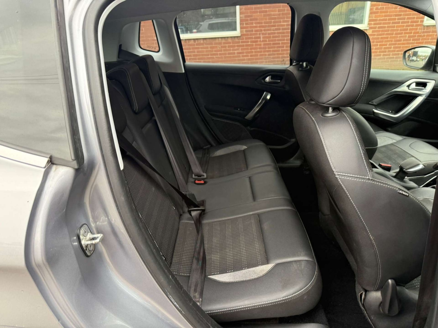 Used Peugeot 2008 2018 for sale - 76362956: Photo 21