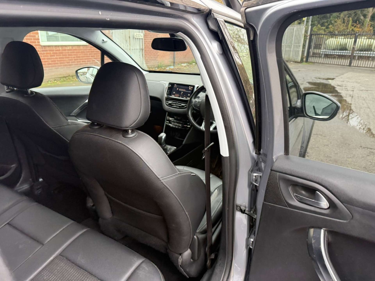 Used Peugeot 2008 2018 for sale - 76362956: Photo 22