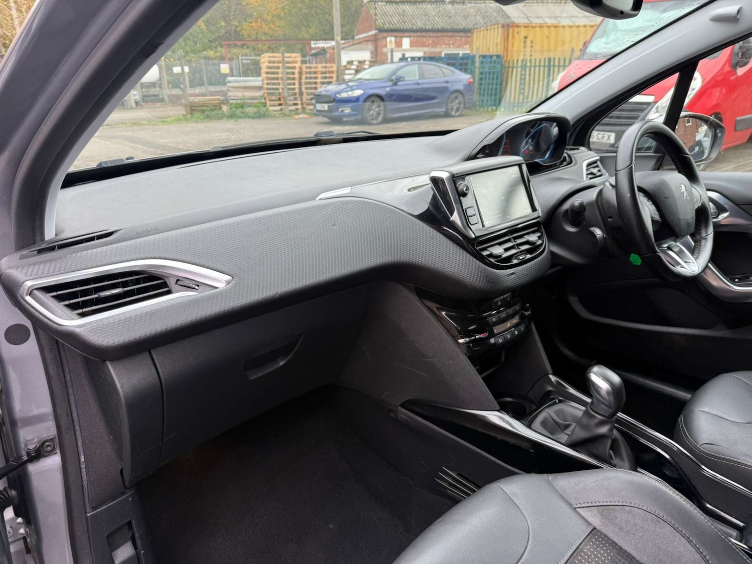 Used Peugeot 2008 2018 for sale - 76362956: Photo 26