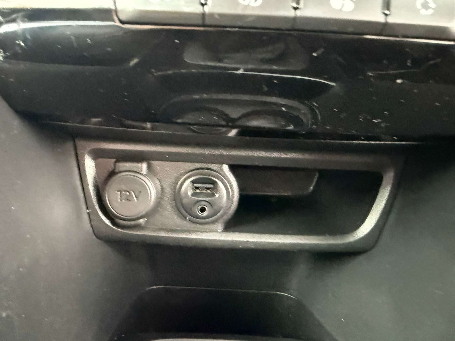 Used Peugeot 2008 2018 for sale - 76362956: Photo 30