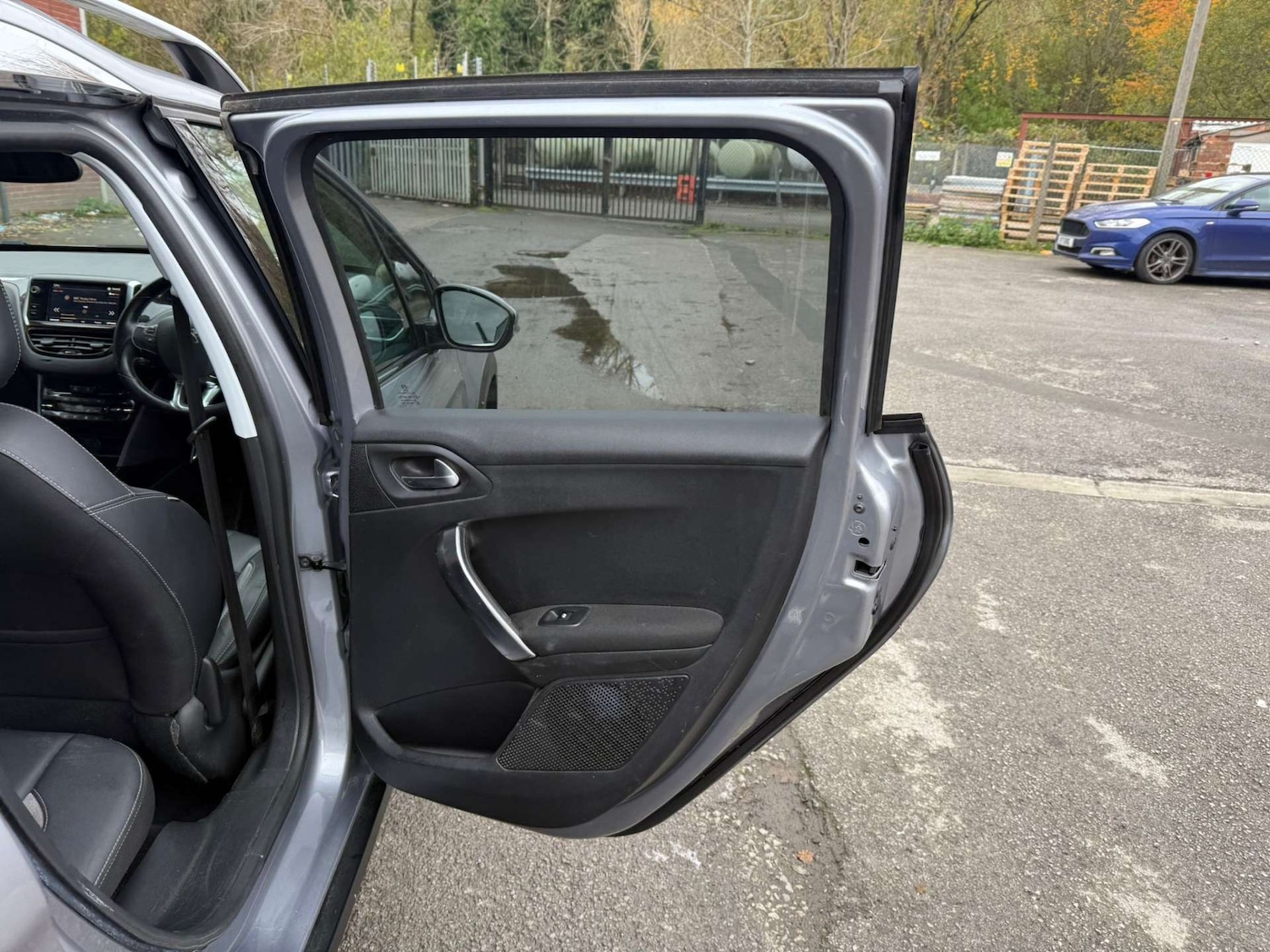 Used Peugeot 2008 2018 for sale - 76362956: Photo 36