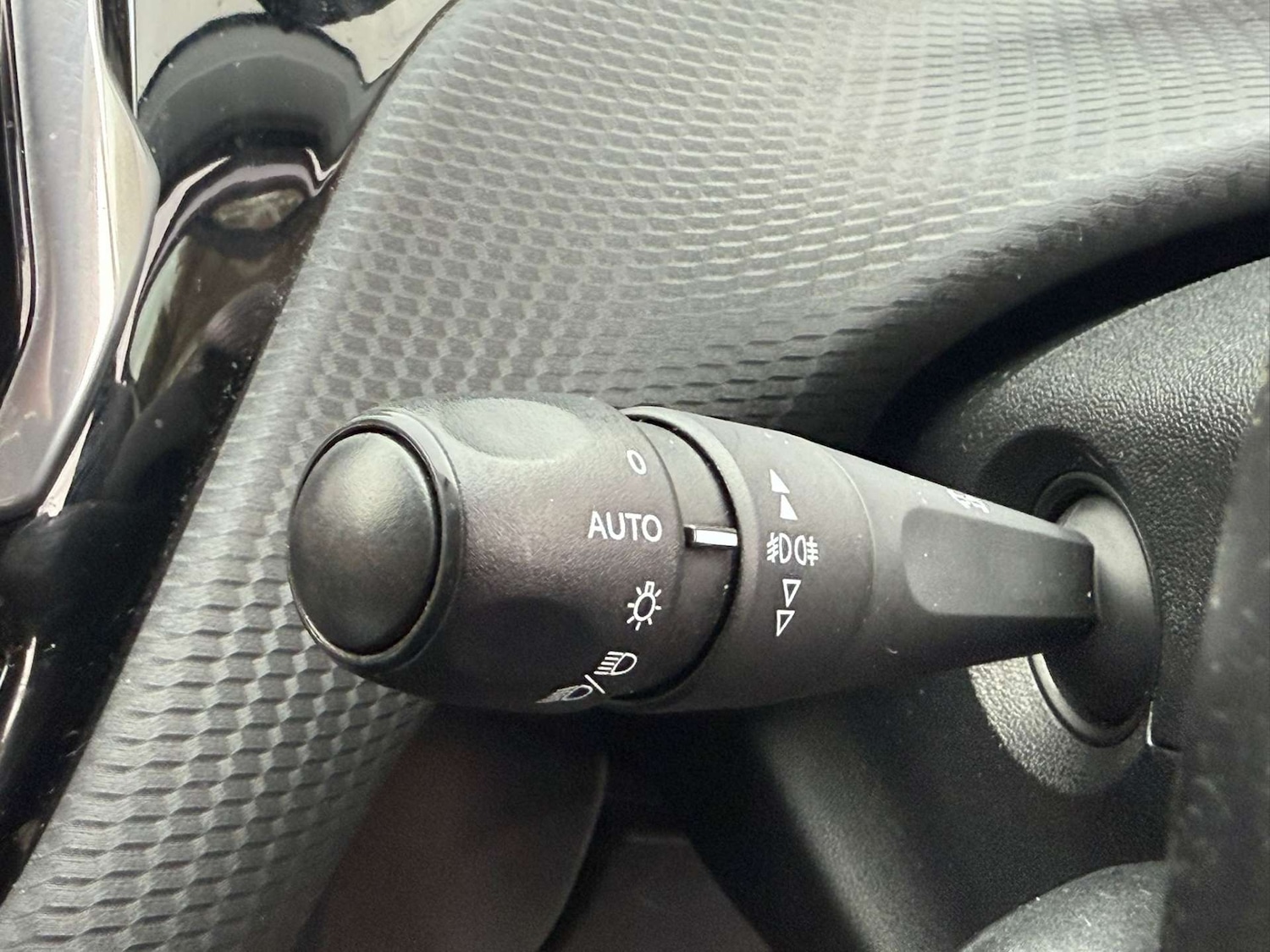 Used Peugeot 2008 2018 for sale - 76362956: Photo 43