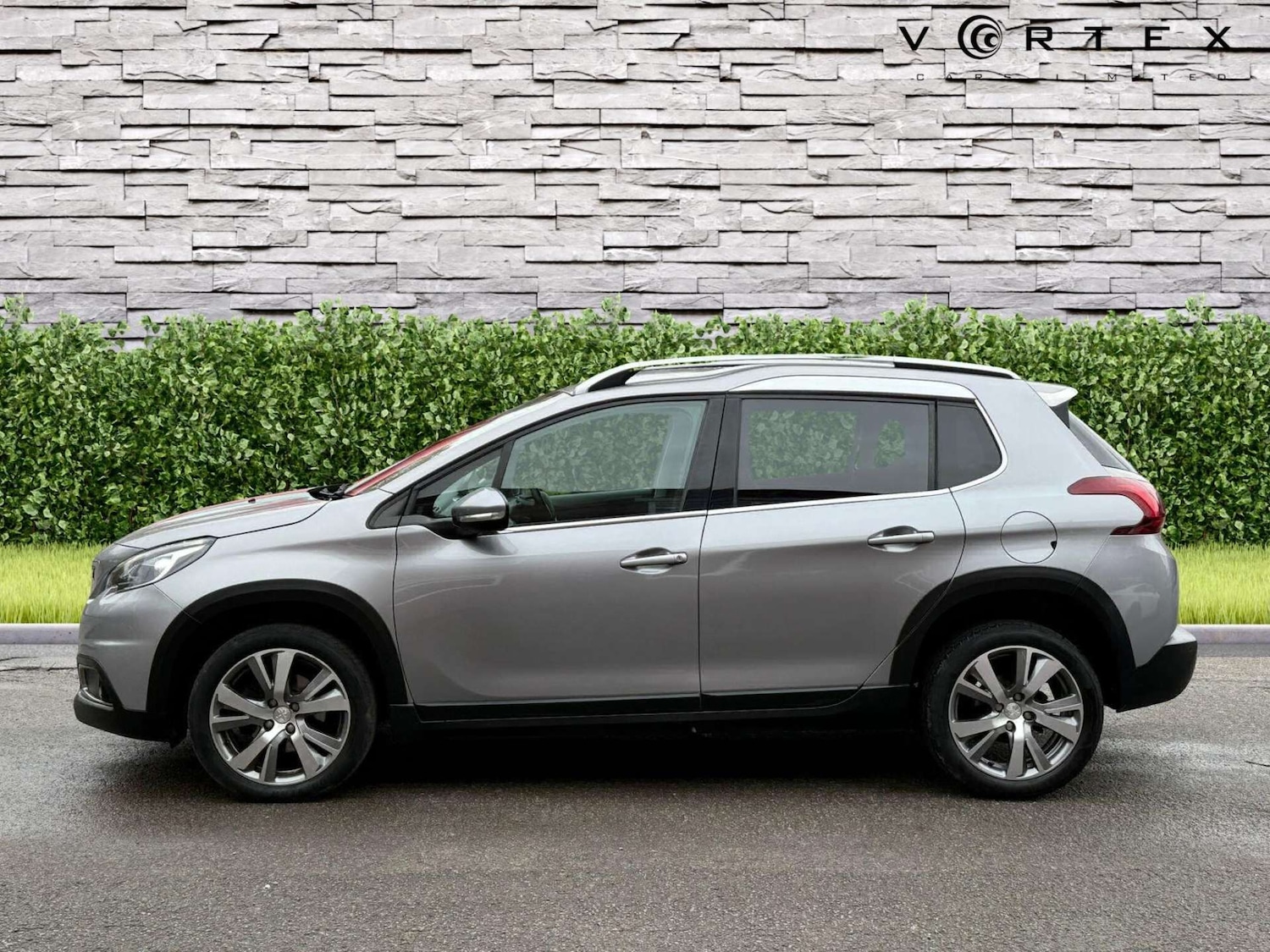 Used Peugeot 2008 2018 for sale - 76362956: Photo 8