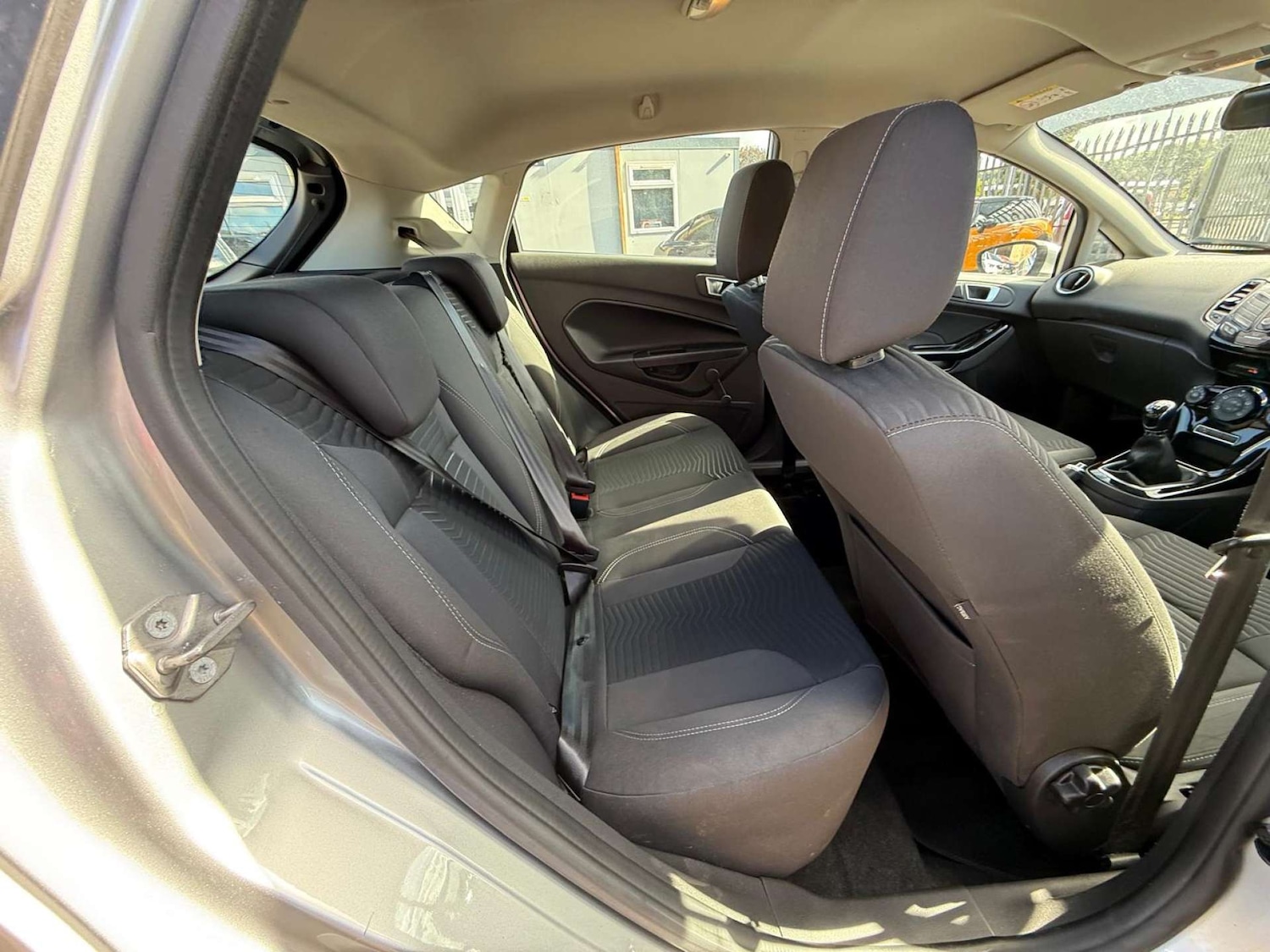 Used Ford Fiesta 2015 for sale - 76600586: Photo 16