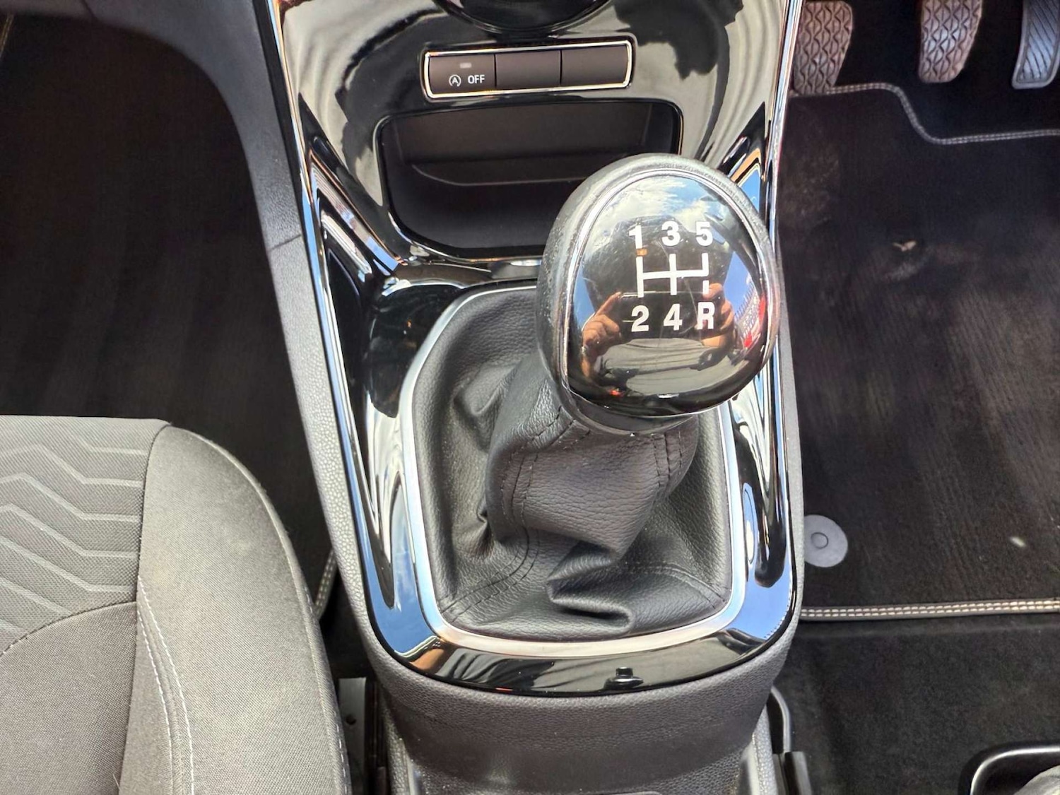 Used Ford Fiesta 2015 for sale - 76600586: Photo 24