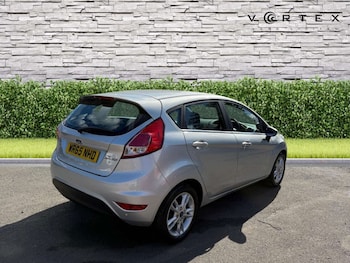 Used Ford Fiesta 2015 for sale - 76600586: Photo