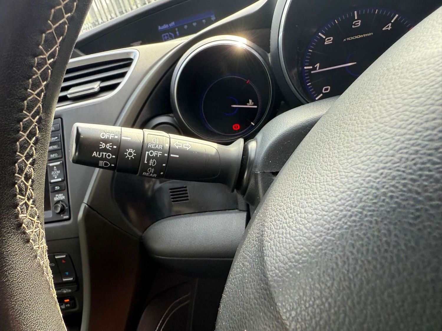 Used Honda Civic 2014 for sale - 76362896: Photo 40