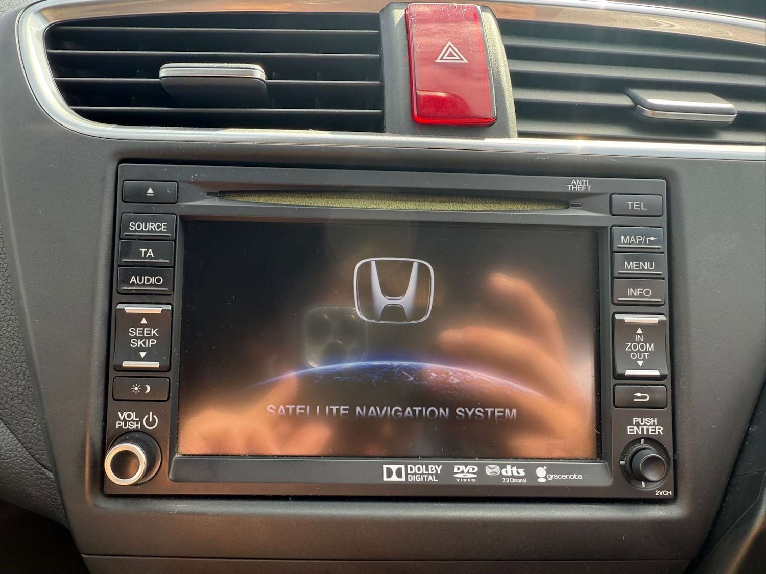 Used Honda Civic 2014 for sale - 76362896: Photo 42