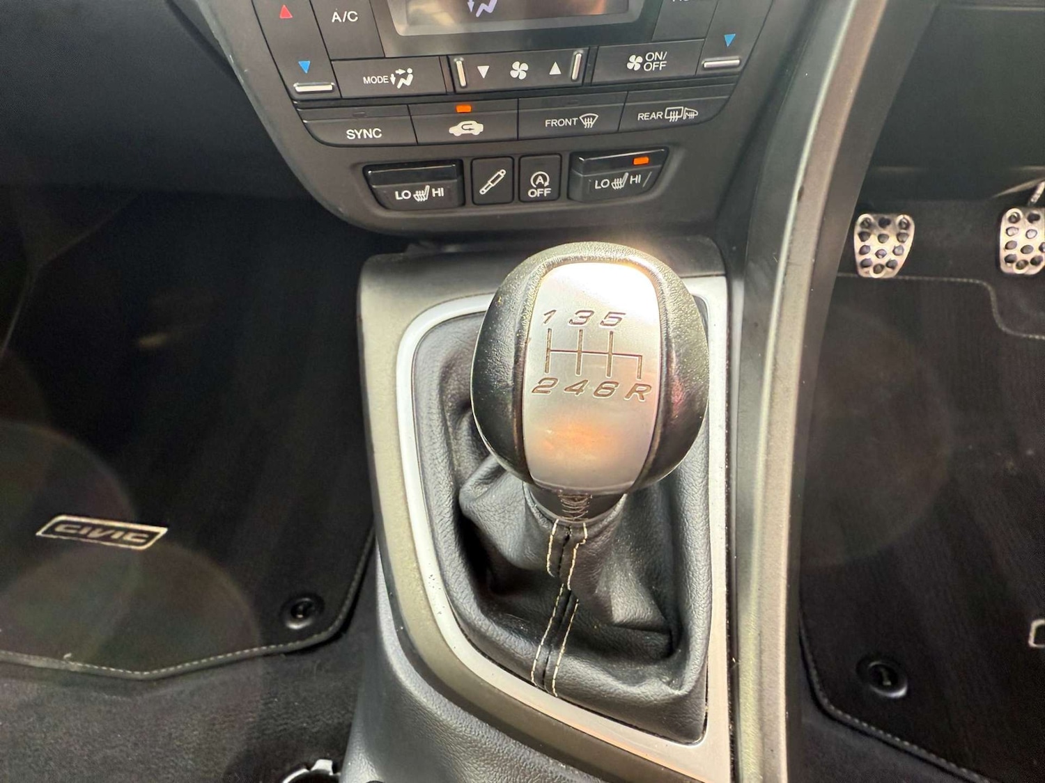 Used Honda Civic 2014 for sale - 76362896: Photo 48
