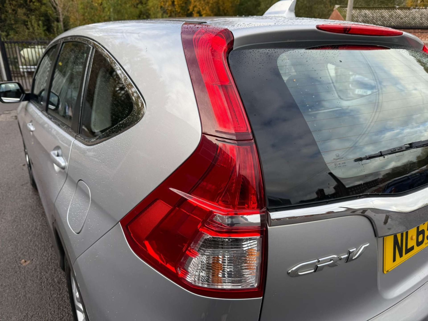 Used Honda CR-V 2015 for sale - 76362897: Photo 24