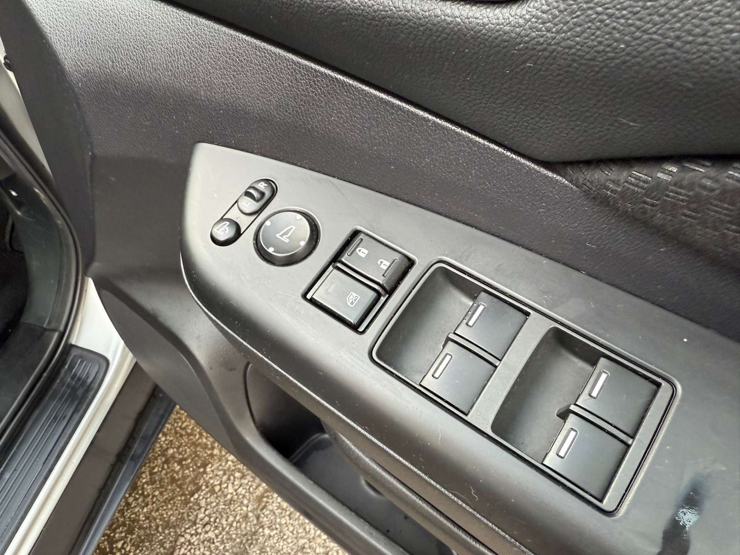 Used Honda CR-V 2015 for sale - 76362897: Photo 34