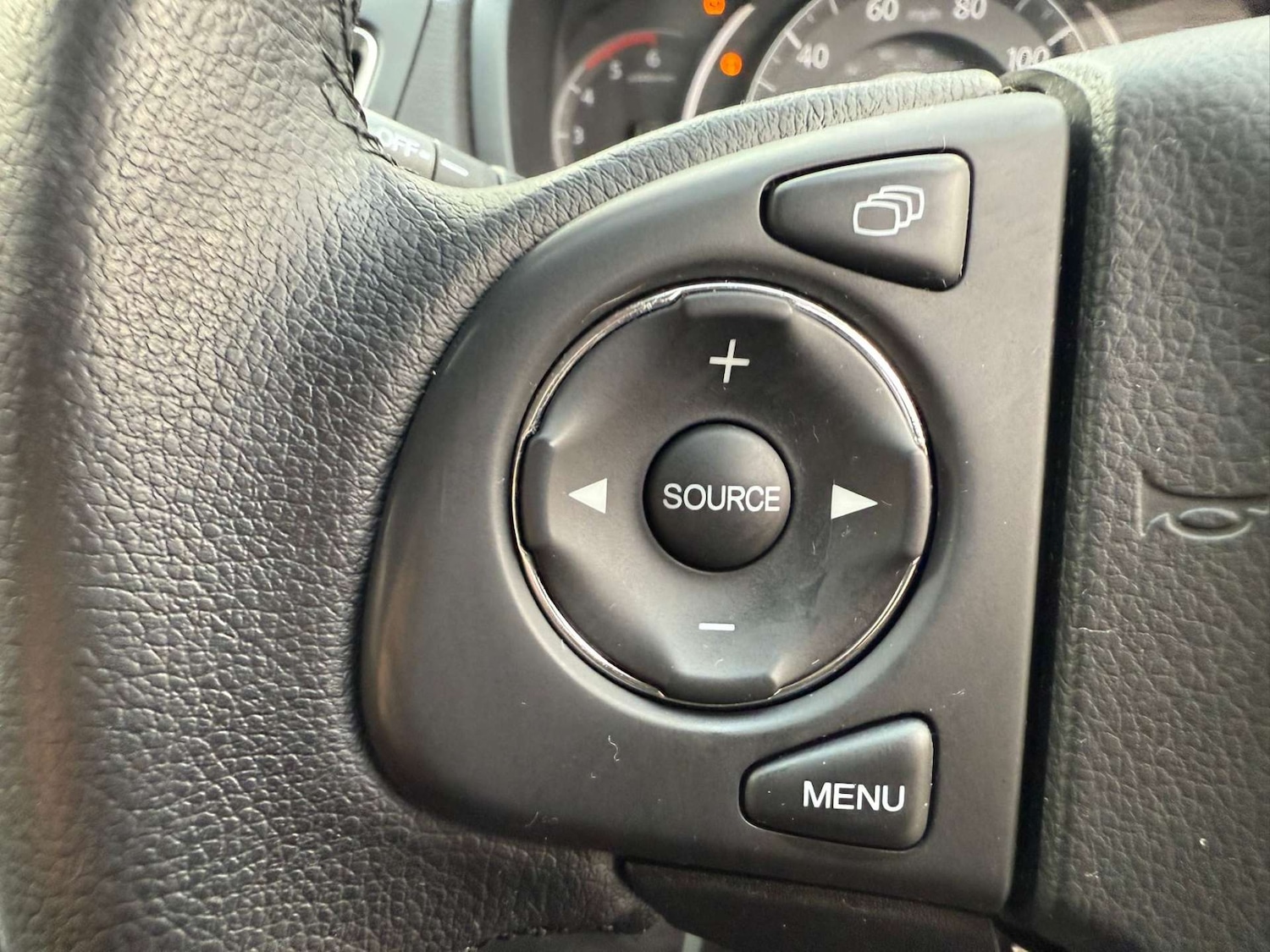Used Honda CR-V 2015 for sale - 76362897: Photo 41