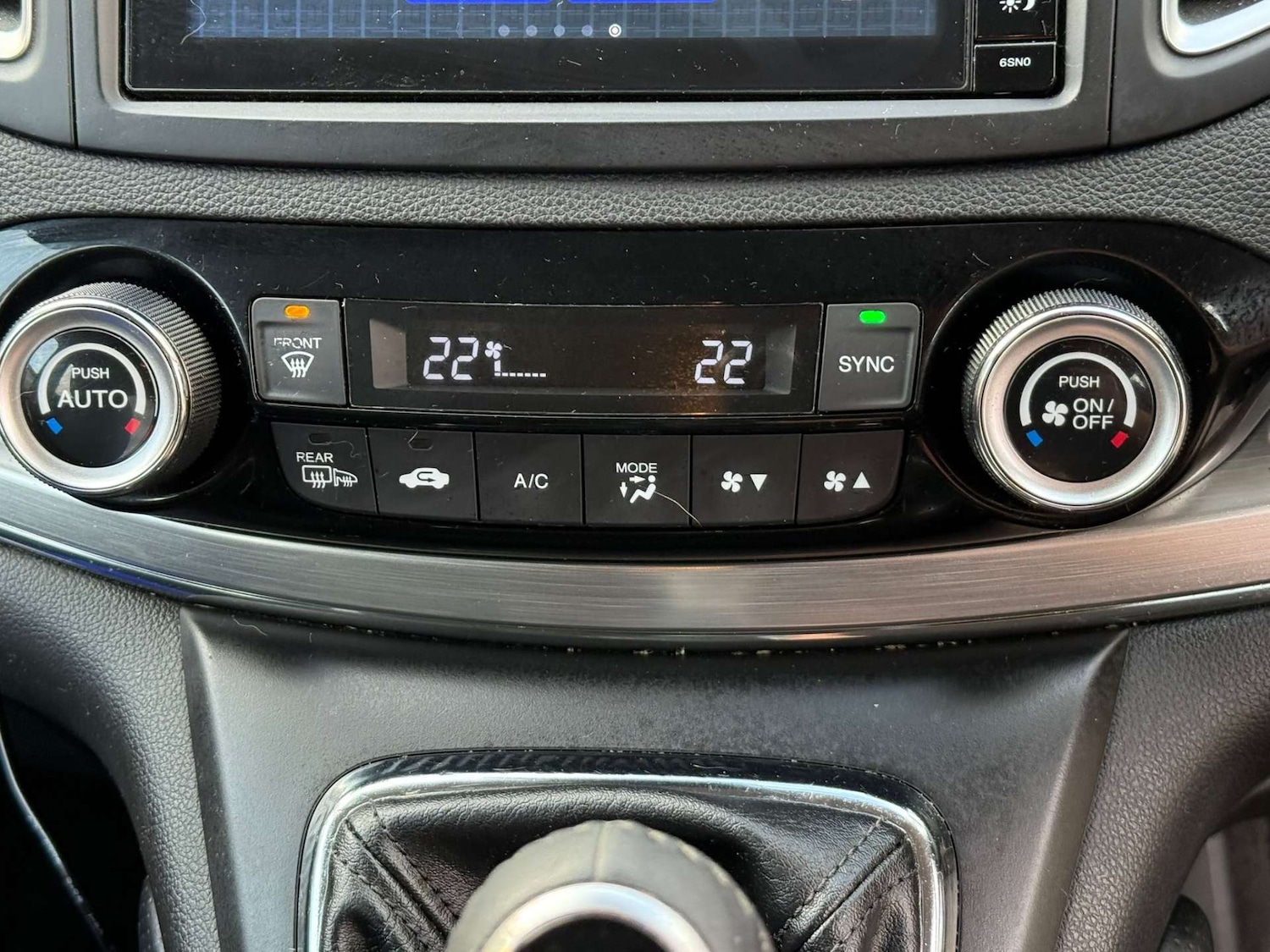 Used Honda CR-V 2015 for sale - 76362897: Photo 48