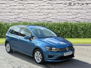 Volkswagen - Golf SV