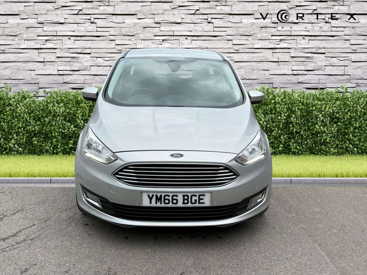 Used Ford C-Max 2016 for sale - 76362900: Photo 2