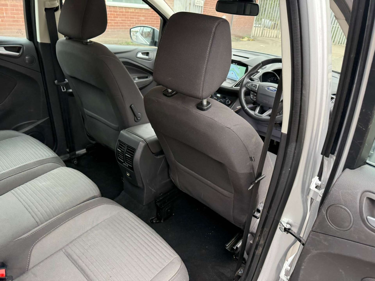 Used Ford C-Max 2016 for sale - 76362900: Photo 26