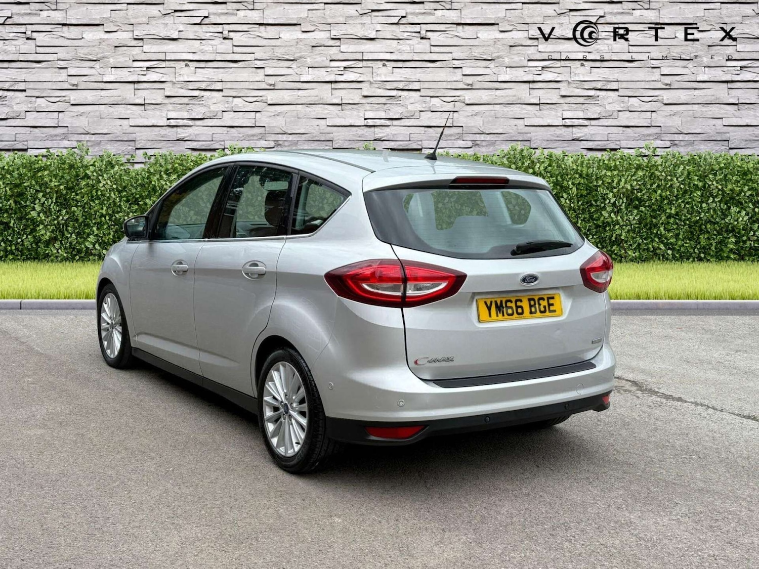 Used Ford C-Max 2016 for sale - 76362900: Photo 5