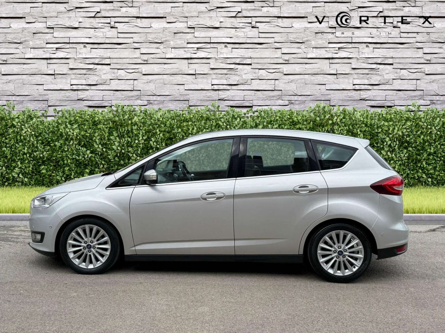 Used Ford C-Max 2016 for sale - 76362900: Photo 8