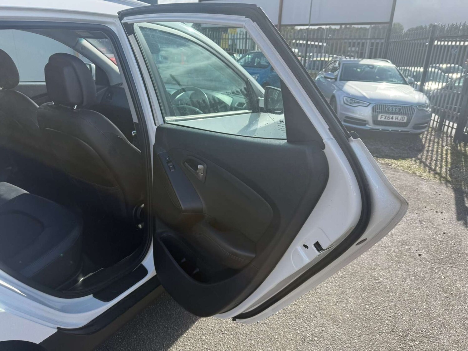 Used Hyundai Ix35 2013 for sale - 76362902: Photo 50