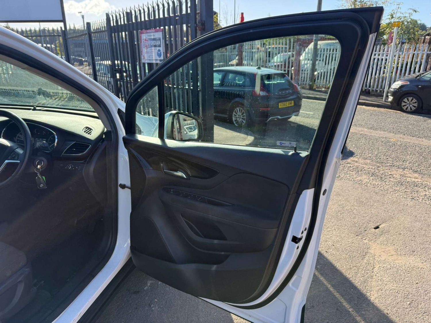 Used Vauxhall Mokka X 2017 for sale - 76362894: Photo 26