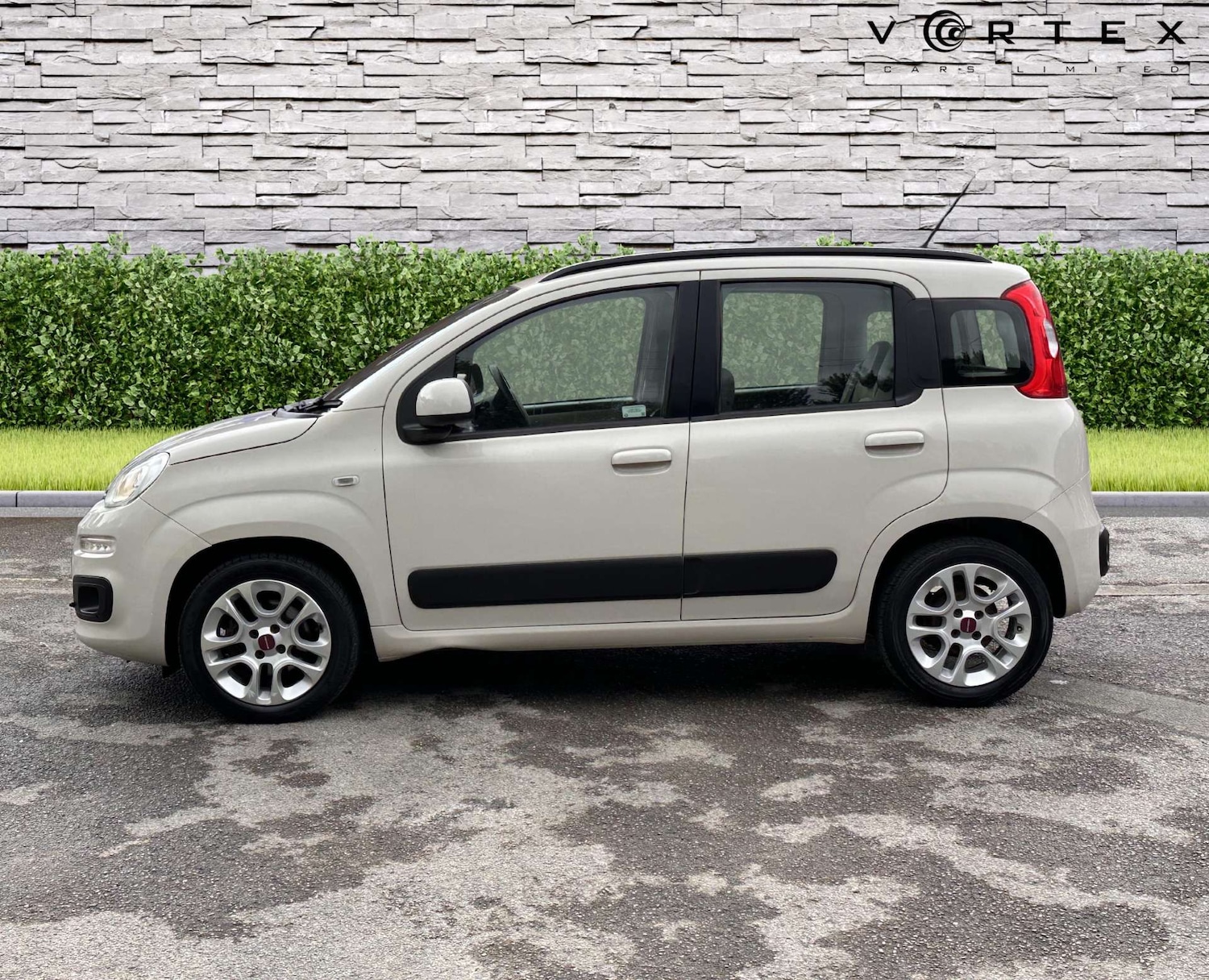 Used Fiat Panda 2015 for sale - 76362895: Photo 5
