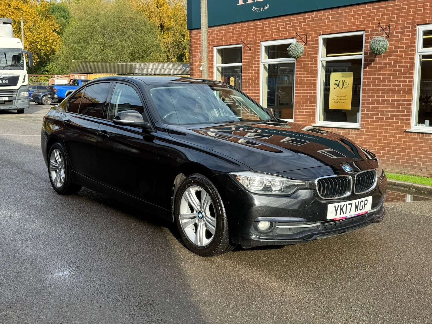 Used BMW 3 Series 2017 for sale - 76438953: Photo 1