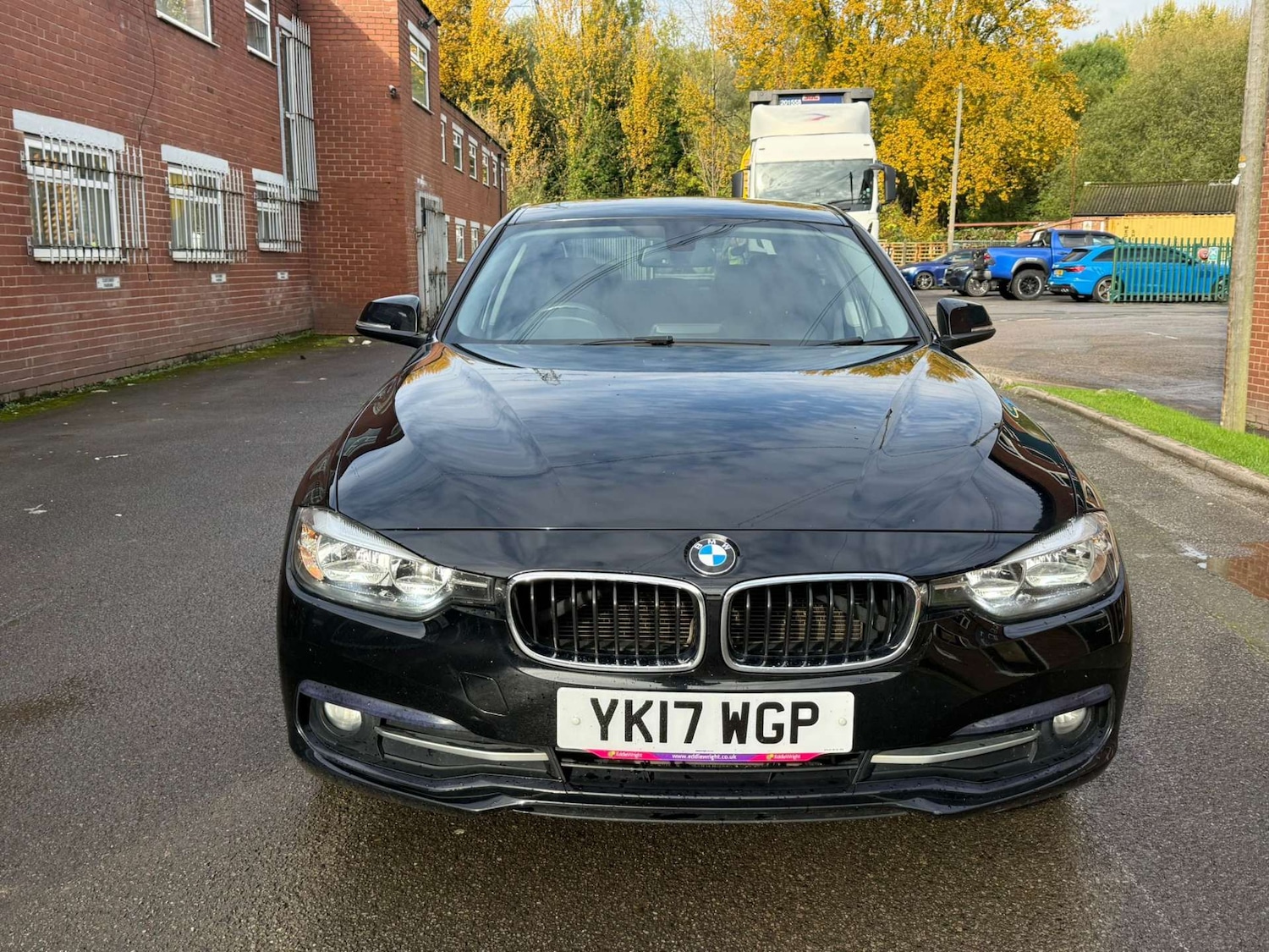 Used BMW 3 Series 2017 for sale - 76438953: Photo 2