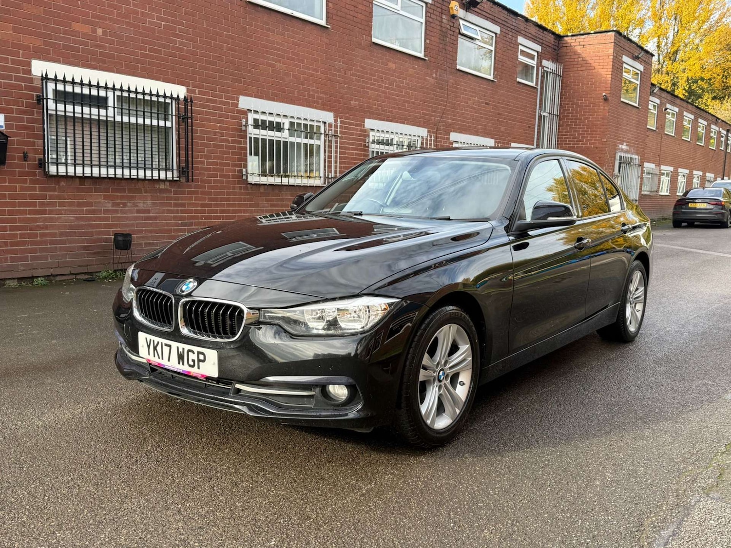 Used BMW 3 Series 2017 for sale - 76438953: Photo 3