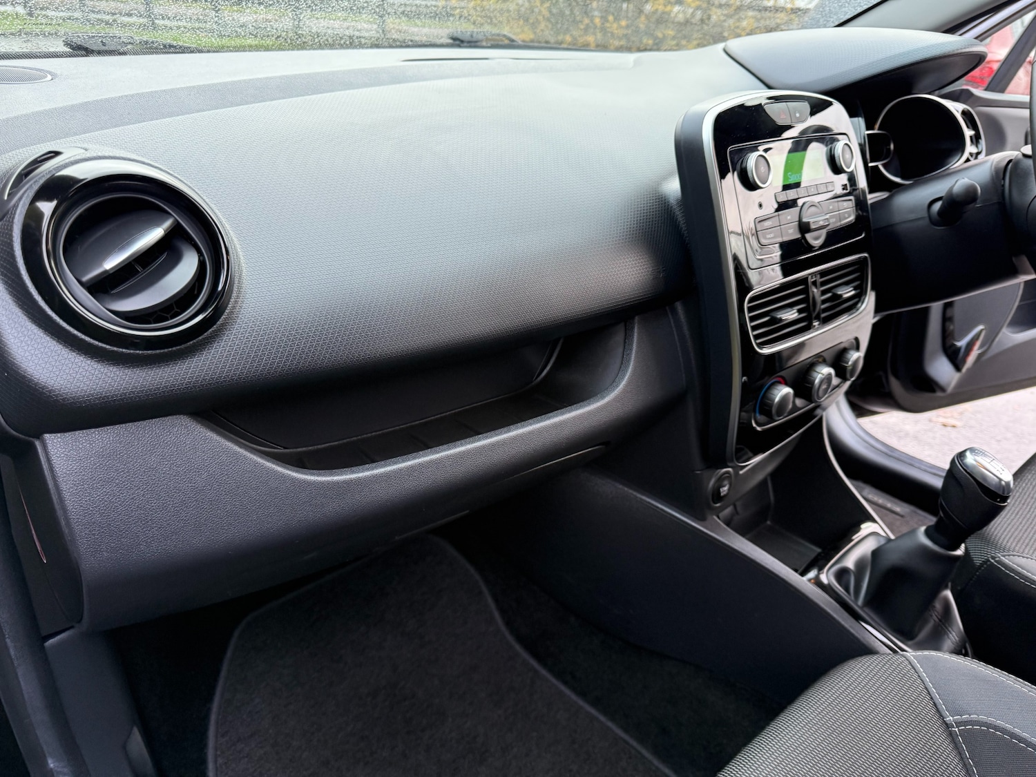 Used Renault Clio 2025 for sale - 76709671: Photo 23