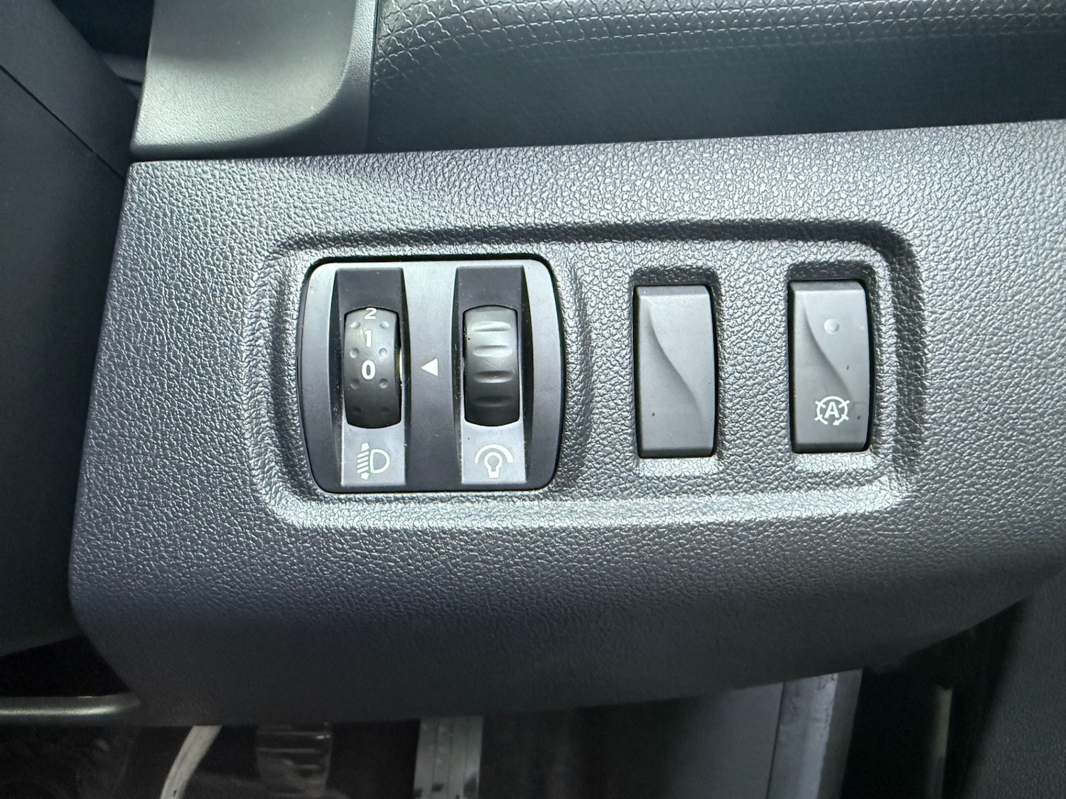 Used Renault Clio 2025 for sale - 76709671: Photo 30