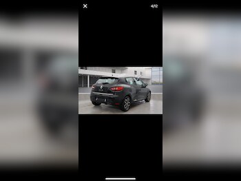 Used Renault Clio 2025 for sale - 76709671: Photo