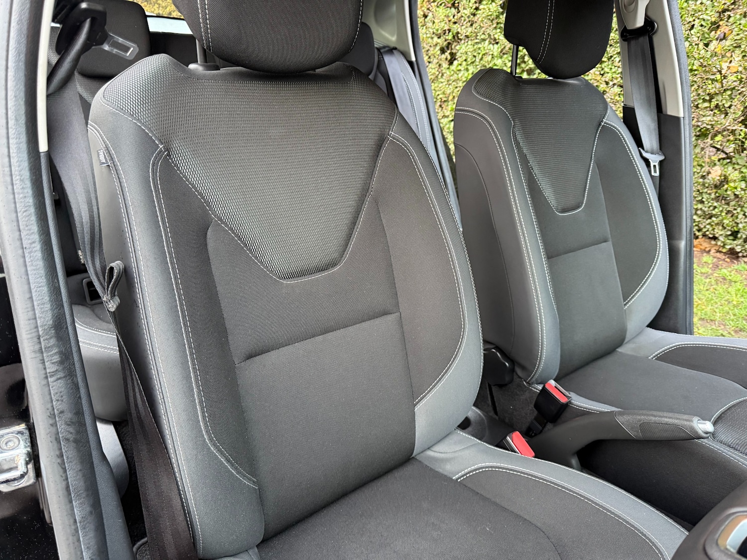 Used Renault Clio 2025 for sale - 76709671: Photo 9