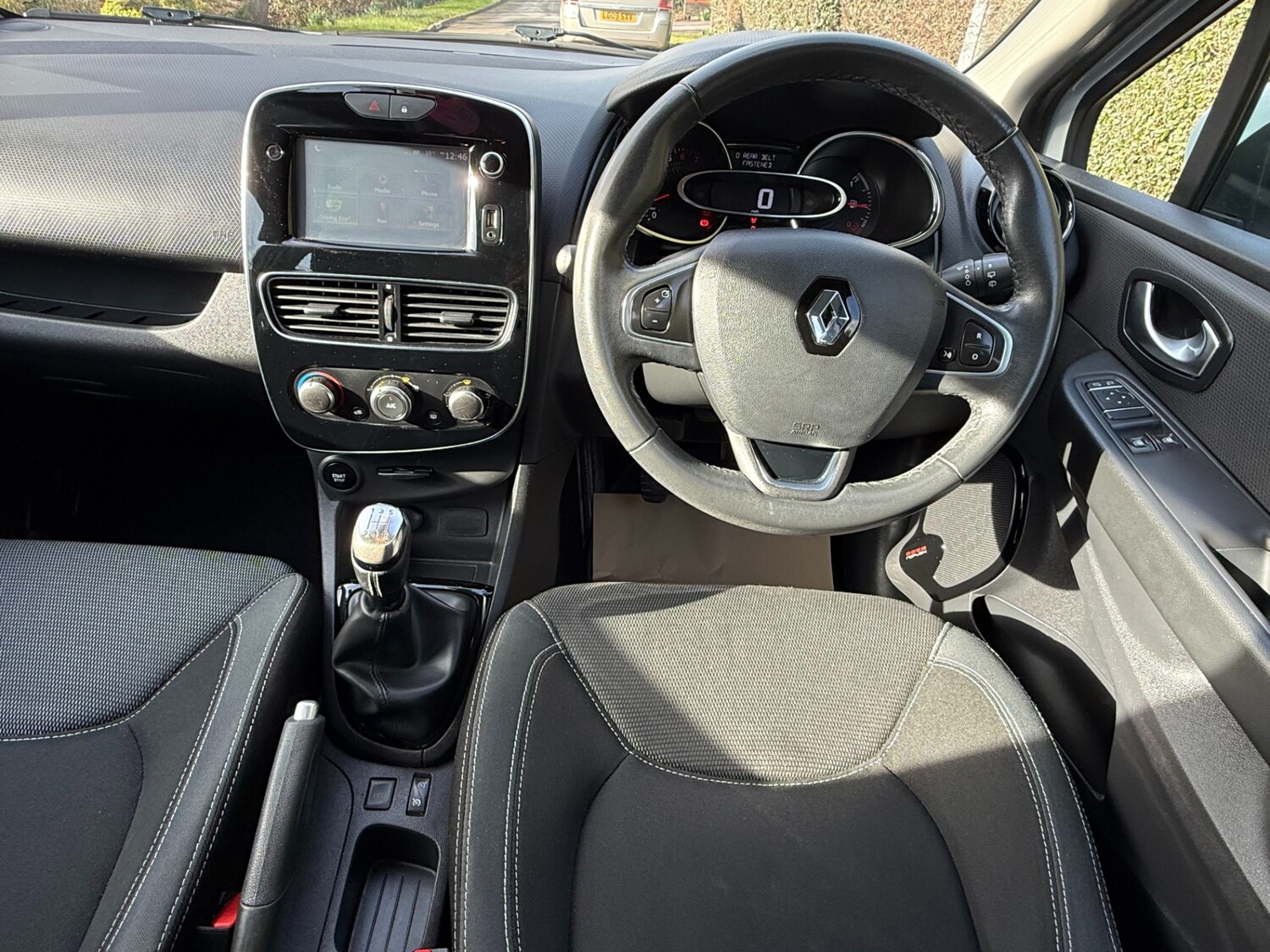 Used Renault Clio 2017 for sale - 77532158: Photo 23