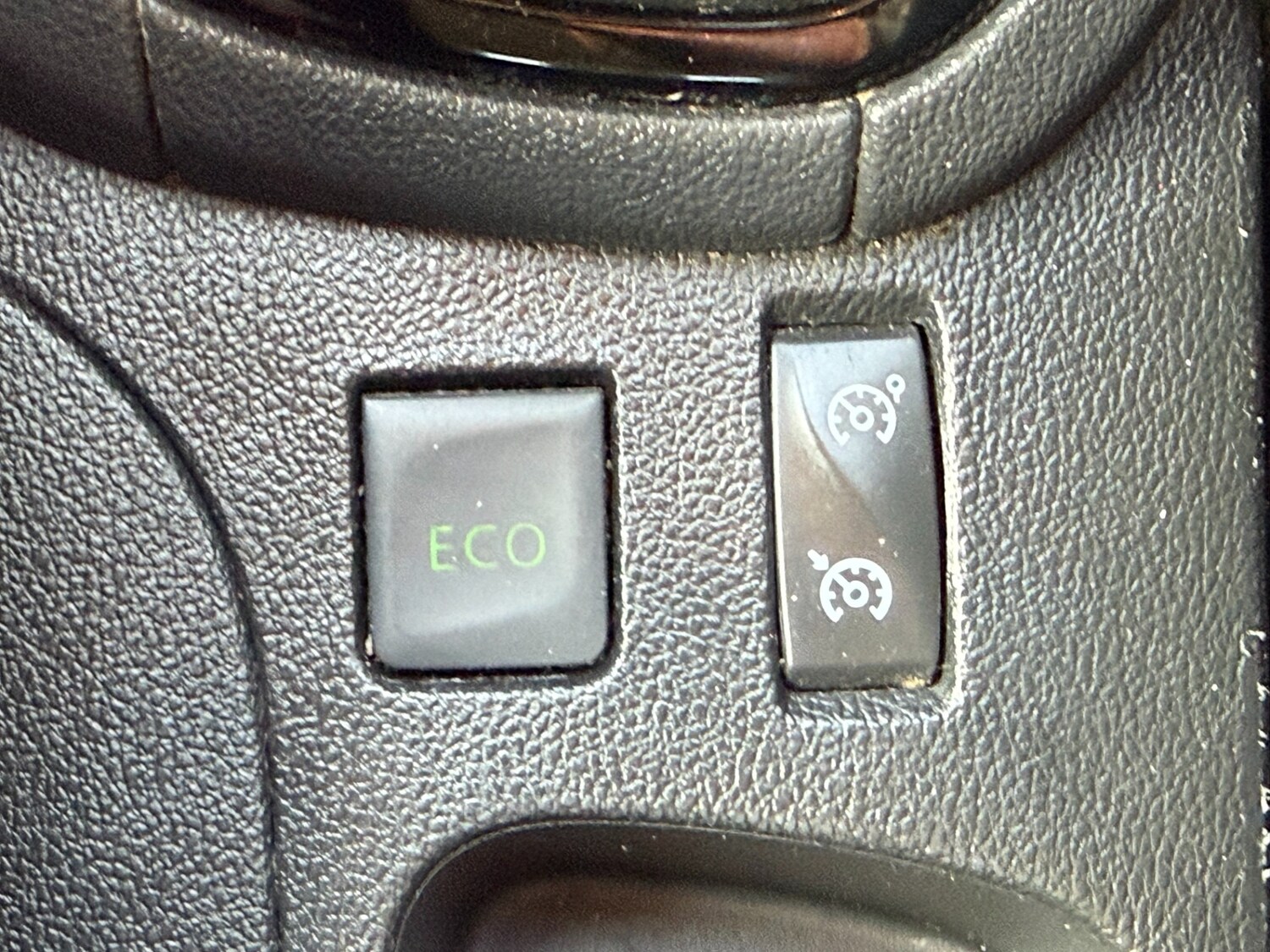 Used Renault Clio 2017 for sale - 77532158: Photo 24