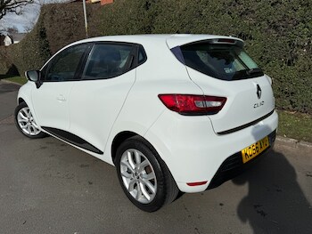 Used Renault Clio 2017 for sale - 77532158: Photo